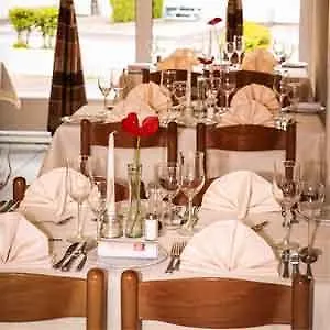 Готель The River Village 3*