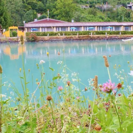 The River Village Інтерлакен