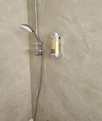 The River Village אינטרלאקן