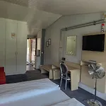 The River Village 3*