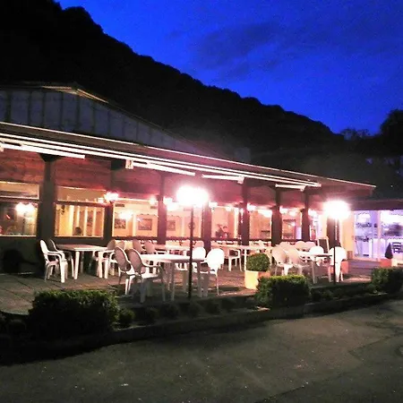 酒店 The River Village