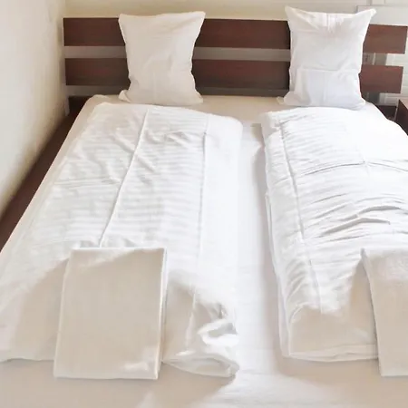 The River Village Szálloda